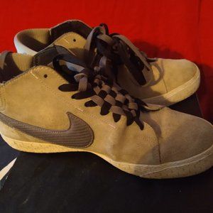 Nike Air Jordans sc 1